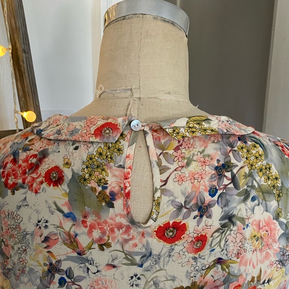 Floral and lace blouse with Peter Pan collar - Picture 7 of 12
